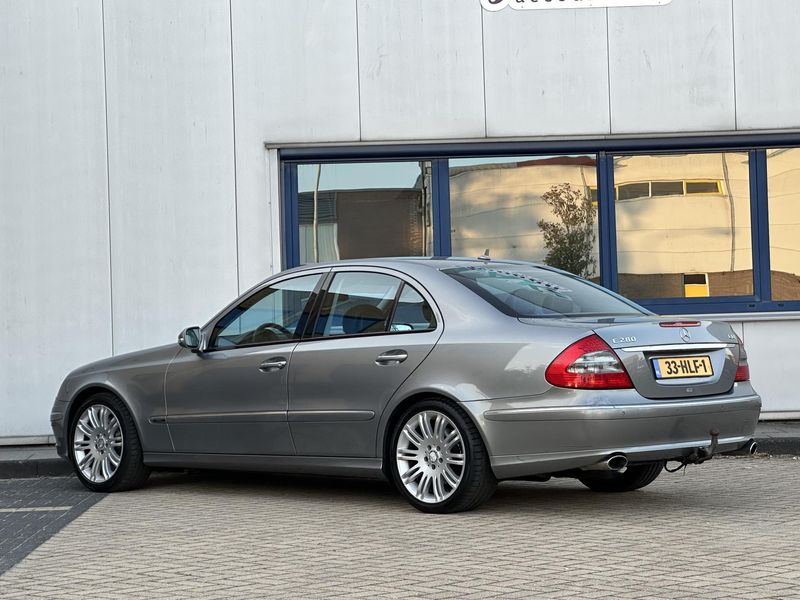 Mercedes-Benz E 280 CDI Avantgarde — photo 3
