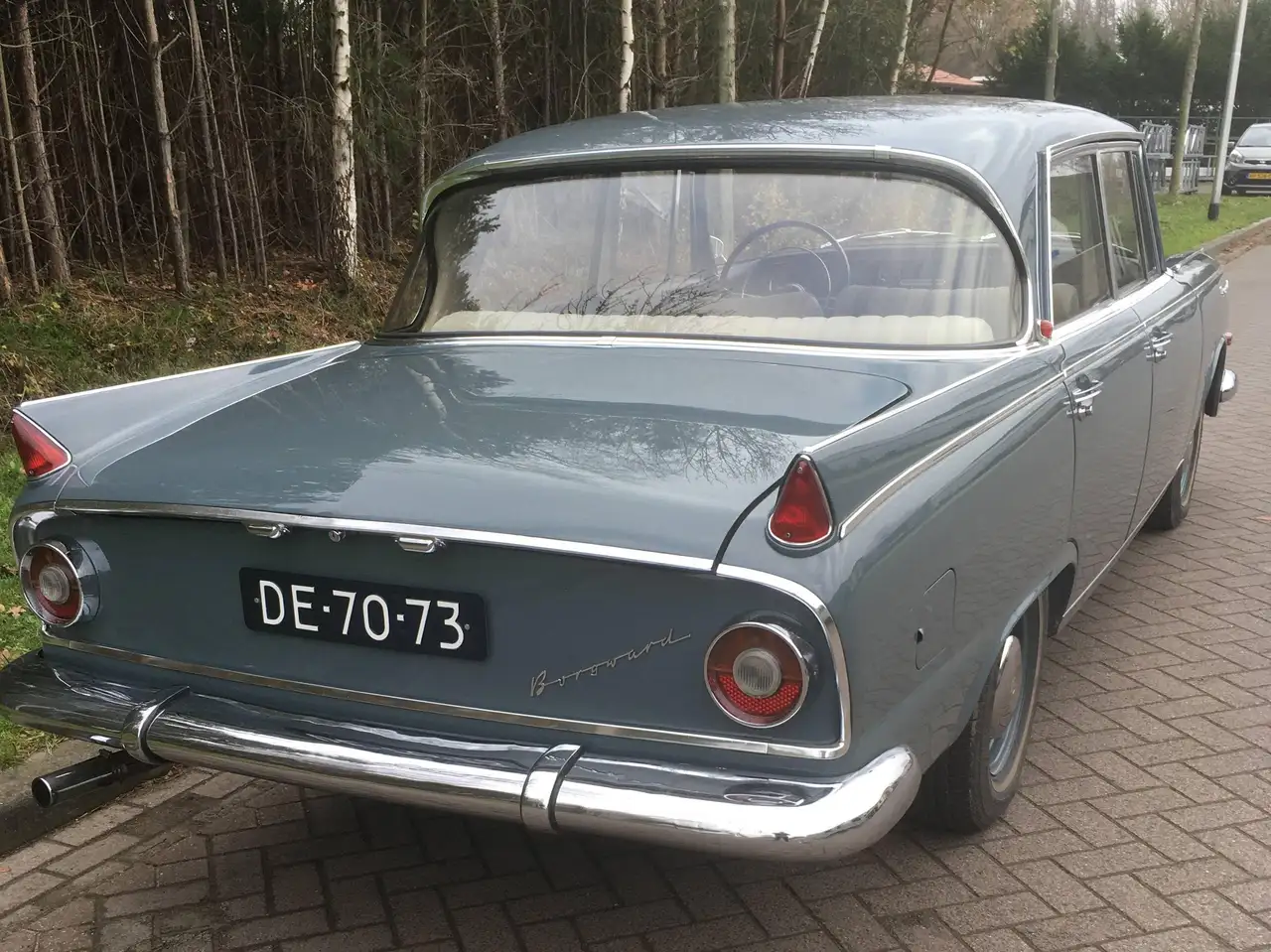 Borgward P100 Sedan, foto 2