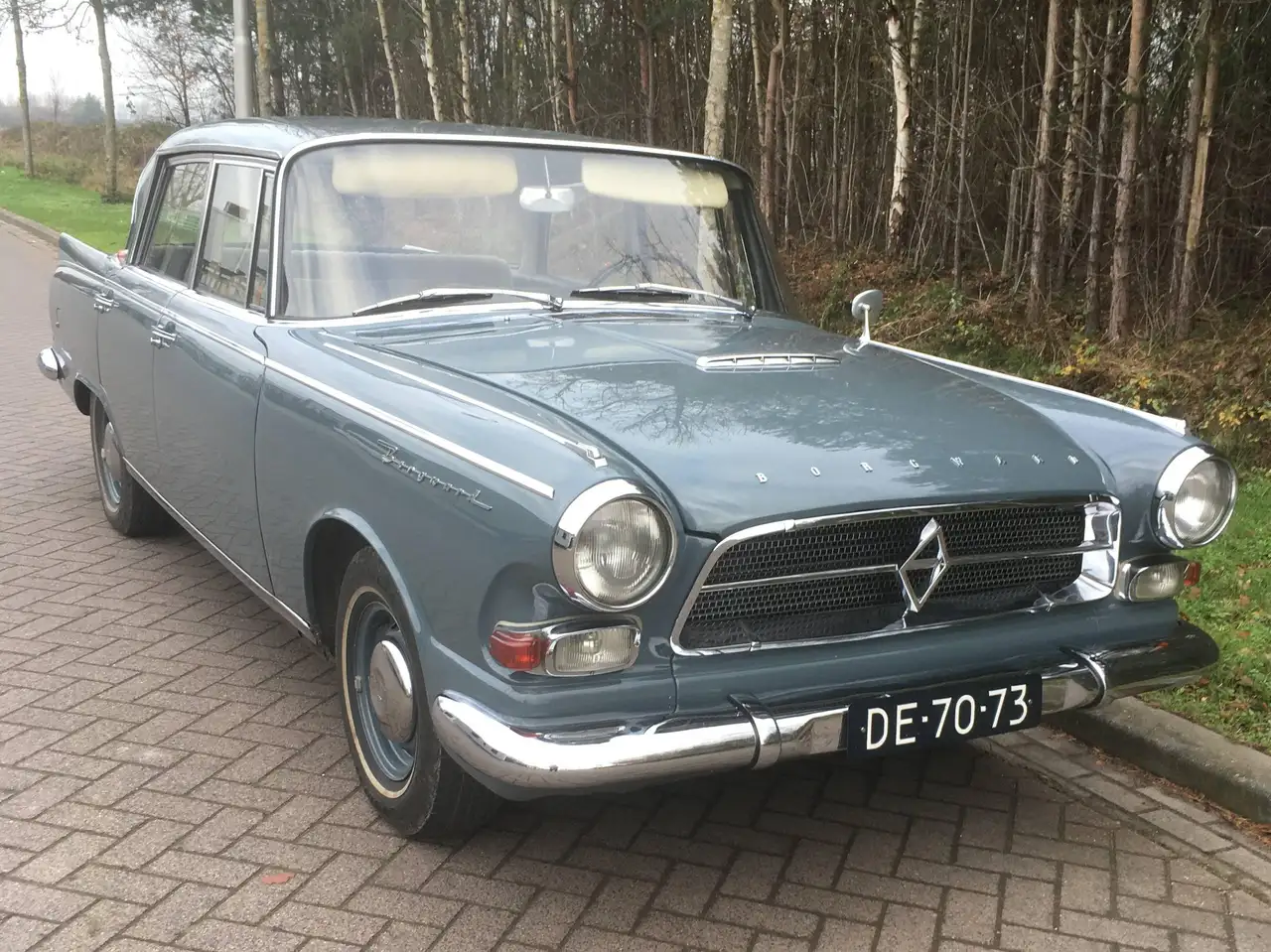 Borgward P100 Sedan, foto 1