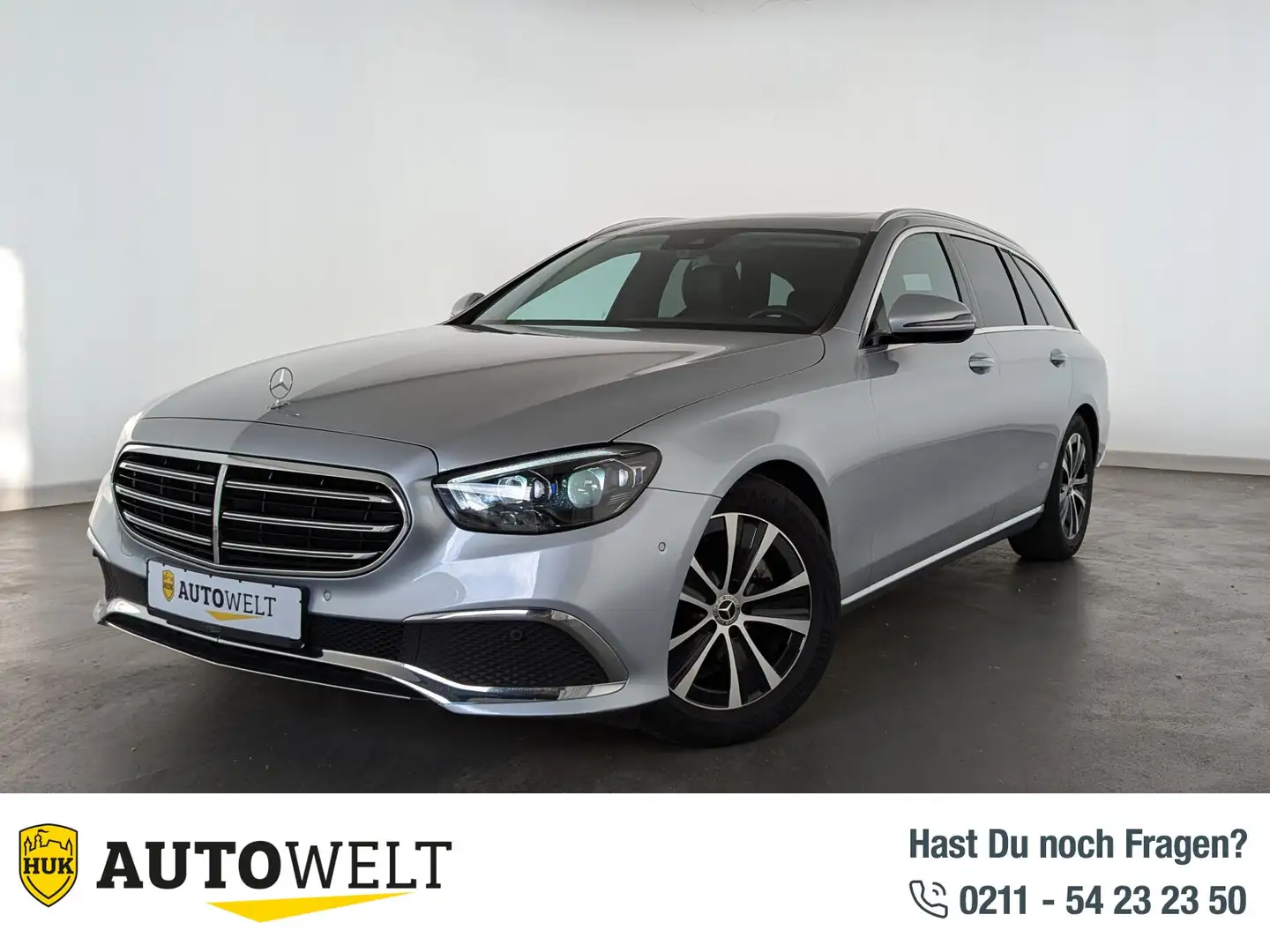 Mercedes-Benz E 220 E 220 T d Exclusive (EURO 6d) LED+NAVI+GSD+RFK+ BC Stříbrná - 1