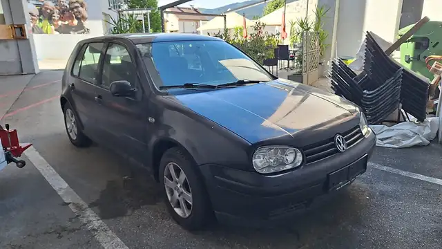 Volkswagen Golf main image