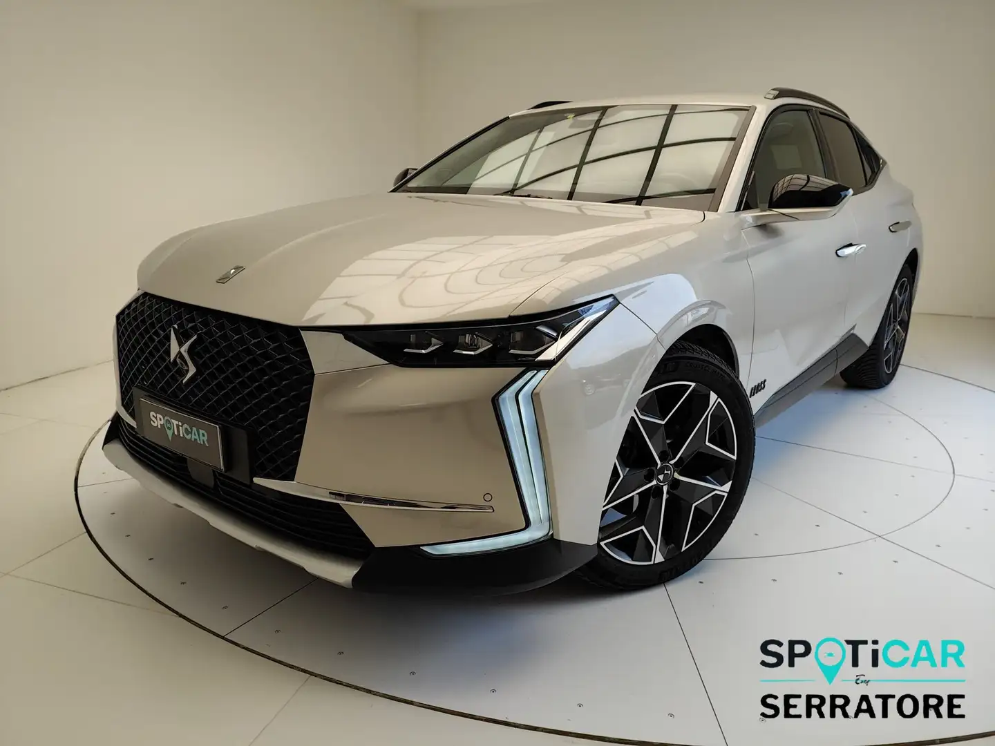 DS Automobiles DS 4 II 2021 1.5 bluehdi Cross Rivoli 130cv auto Szürke - 1