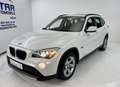 BMW X1 18 i sDrive**2,0-110kW*PANORAMA*XENON*SITZH*PDC*E5 Weiß - thumbnail 2