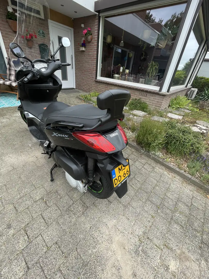 Yamaha X-Max 250 250 cc zwart - 1
