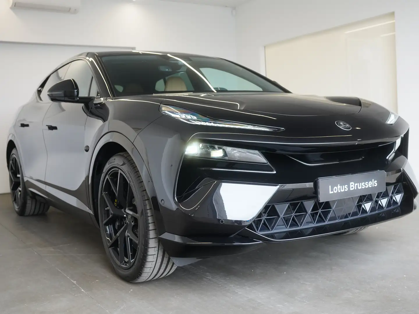 Lotus Eletre 600 GT SE -  4WD EDS Negro - 2