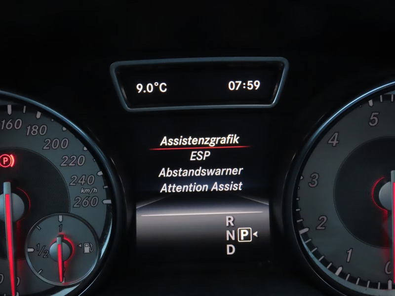 Mercedes-Benz CLA 200 Edition 1 Autom. Leder Klima — photo 11