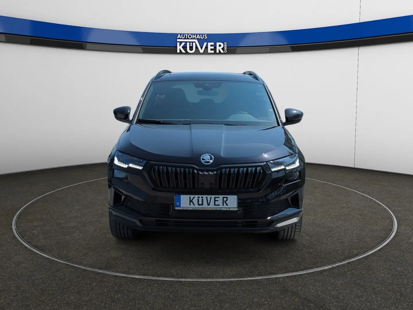Skoda Karoq Sportline 1,5 TSI DSG Navi+Pano+AHK+Matrix Black - 2