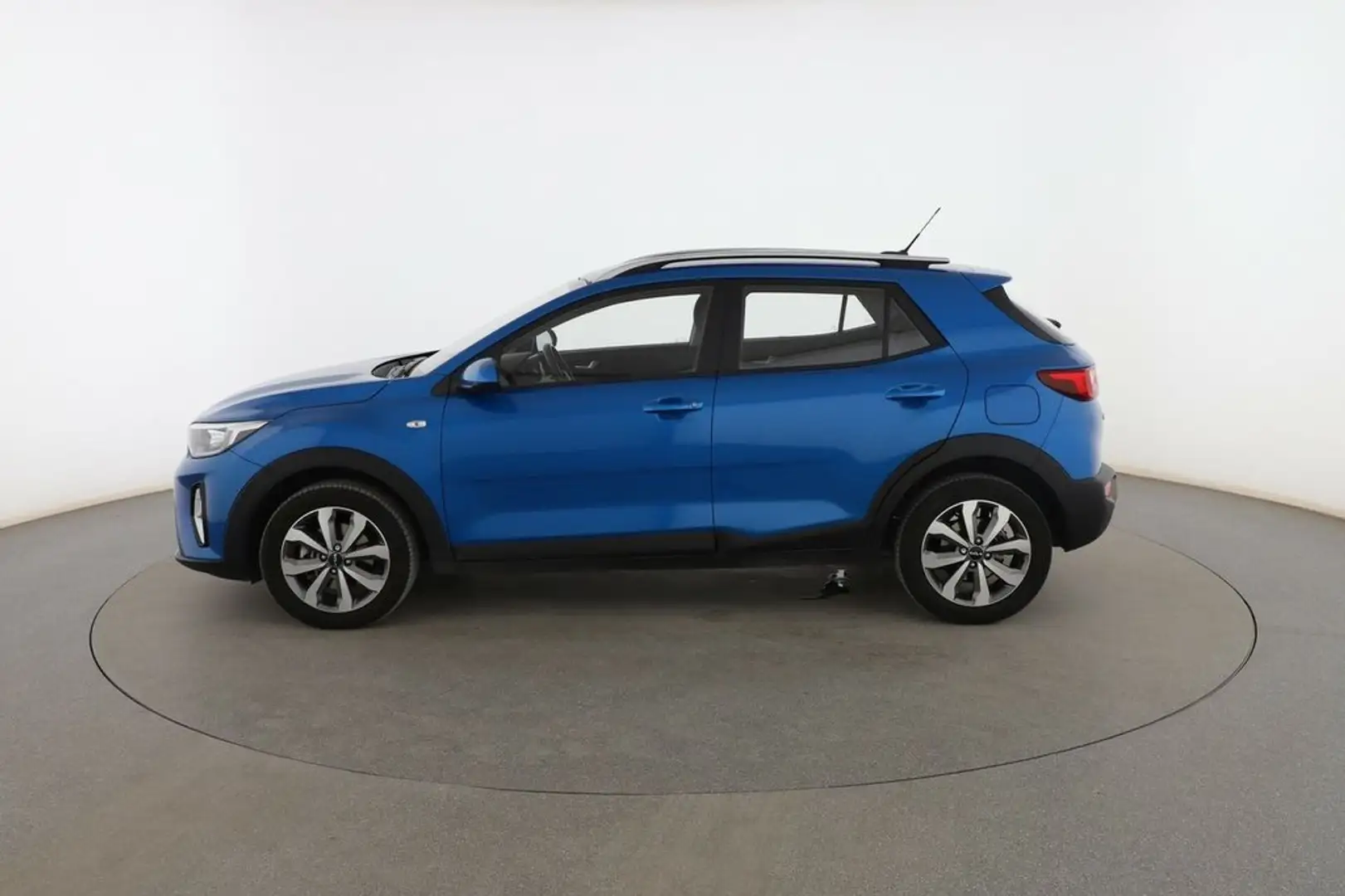 Kia Stonic 1.2 Concept Azul - 2