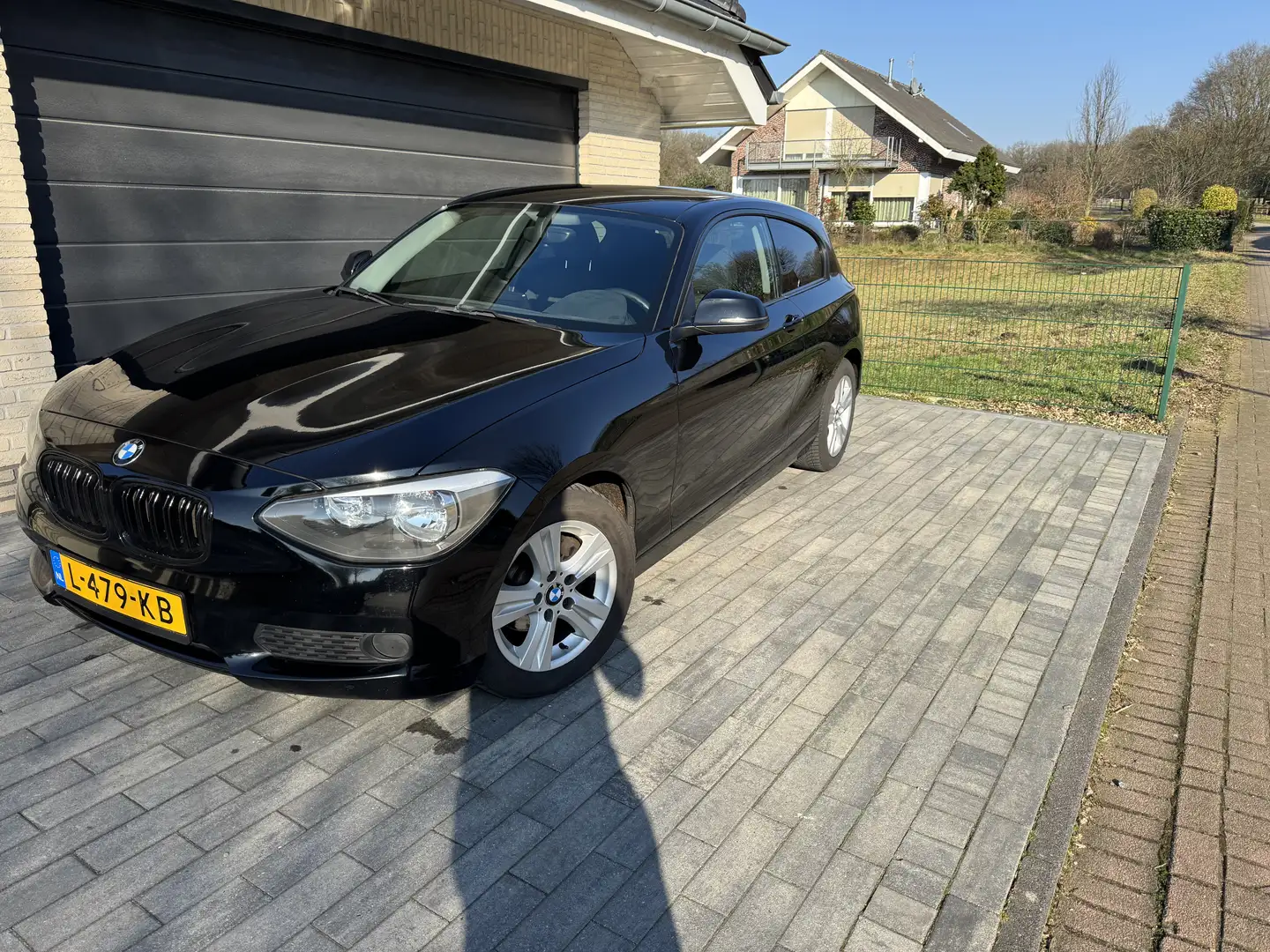 BMW 114 Zwart - 1