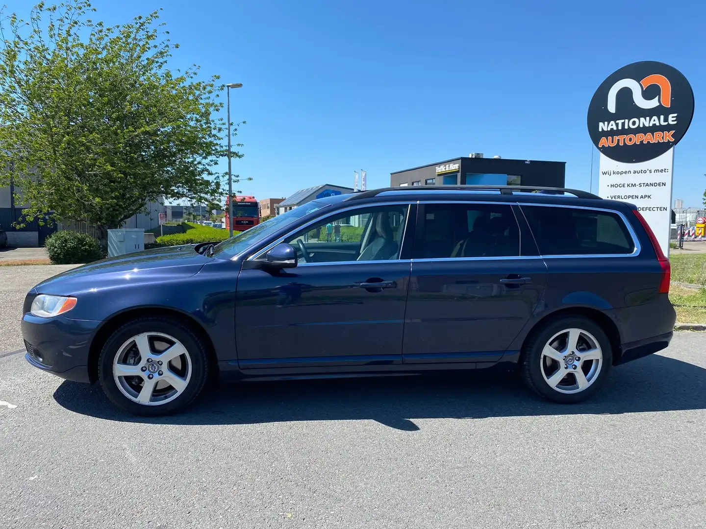 Volvo V70 2012 * 2.0 D3 Summum * APK * TOP AUTO * Blauw - 2