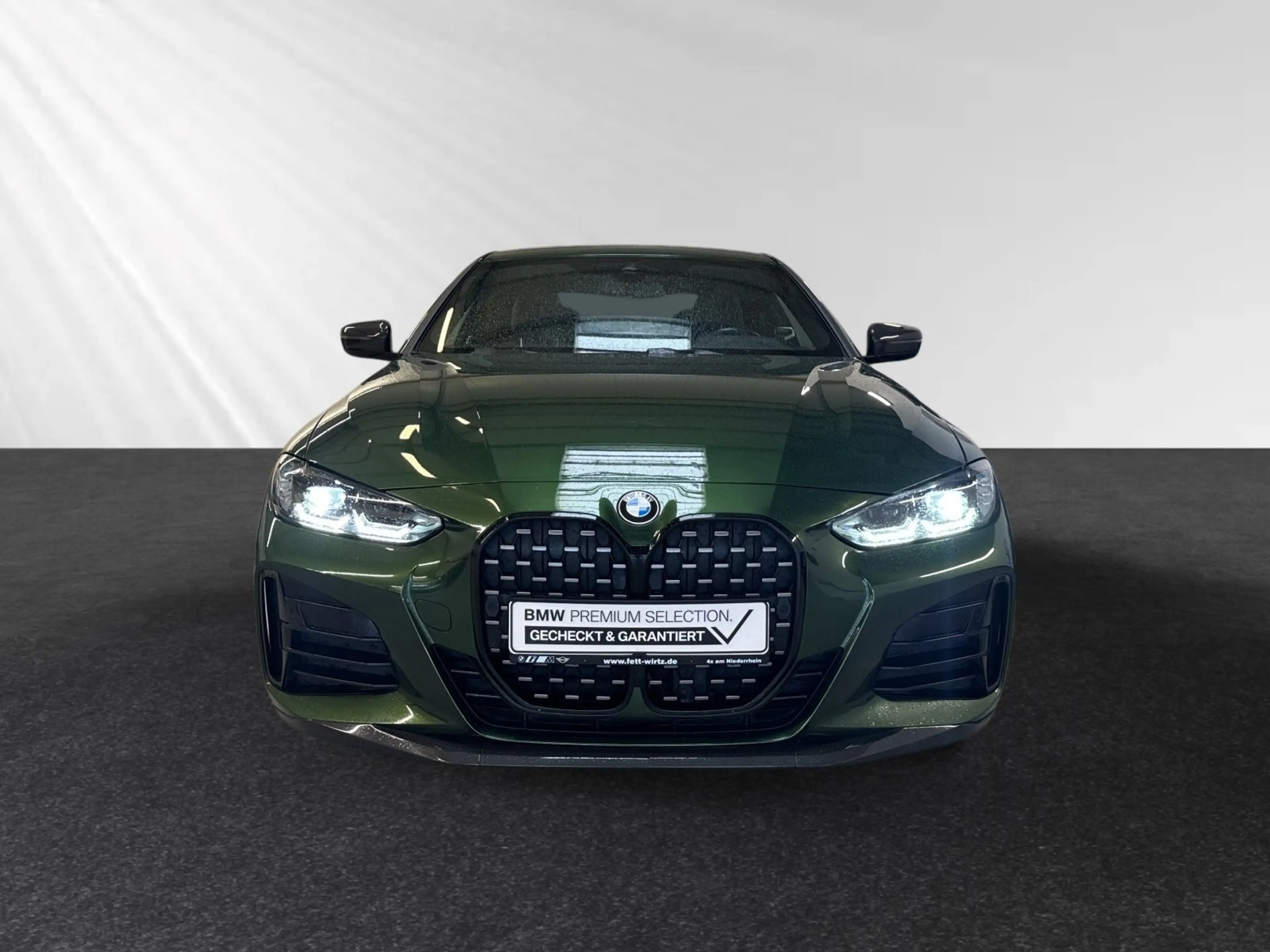 BMW 440 M440i xDrive Coupé *Individuallack Verde Ermes* — photo 5