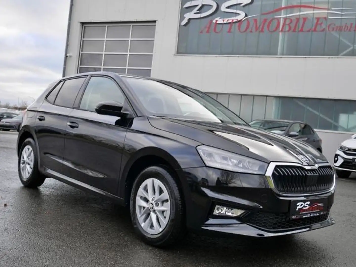 Skoda Fabia 1.0l TSI"Drive Plus"5JahreGarantie+LED+App Schwarz - 2