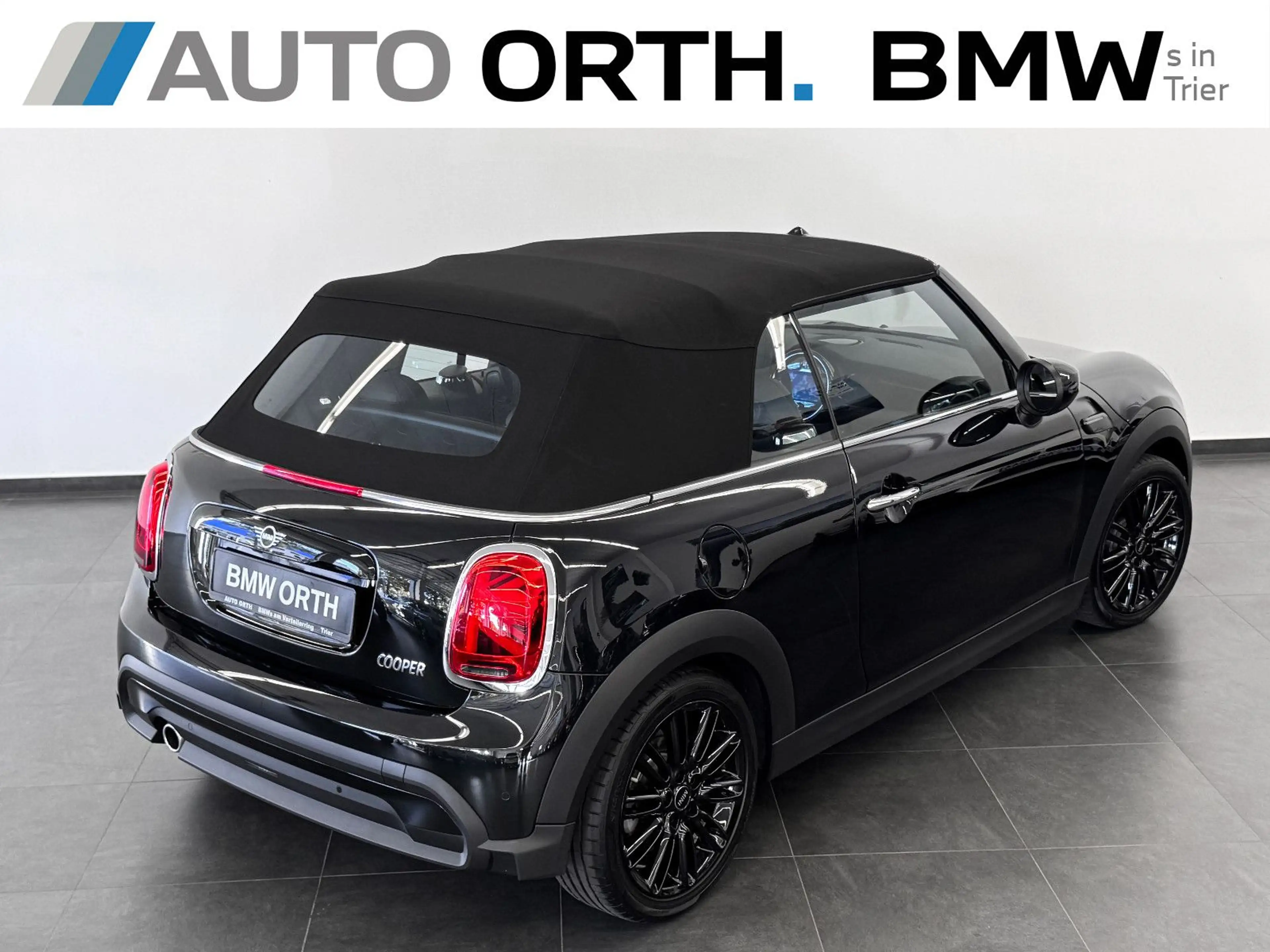 MINI Cooper Cabrio AUT. LEDER NAVI LED KAMERA SP-SITZ — photo 10