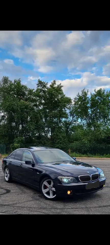 BMW 730