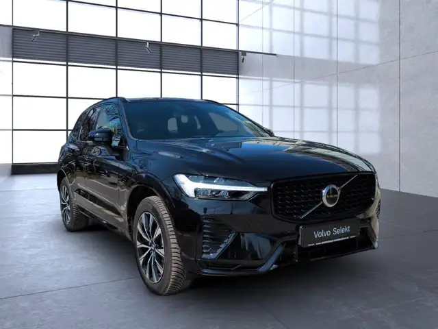 Volvo XC60 view 8