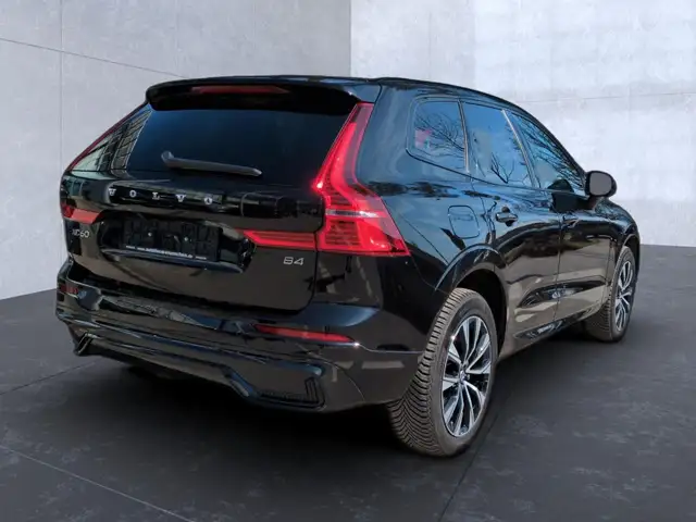 Volvo XC60 view 7