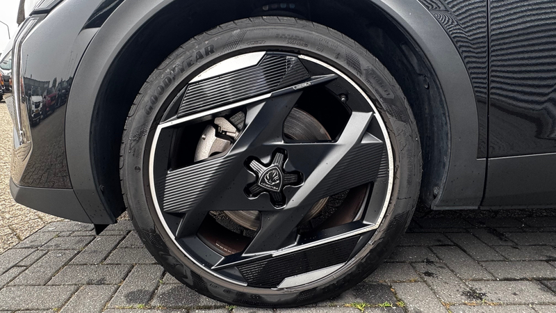 Peugeot 408 1.6 HYBRID 225PK GT FIRST EDITION AUTOMAAT / NAVI — photo 11