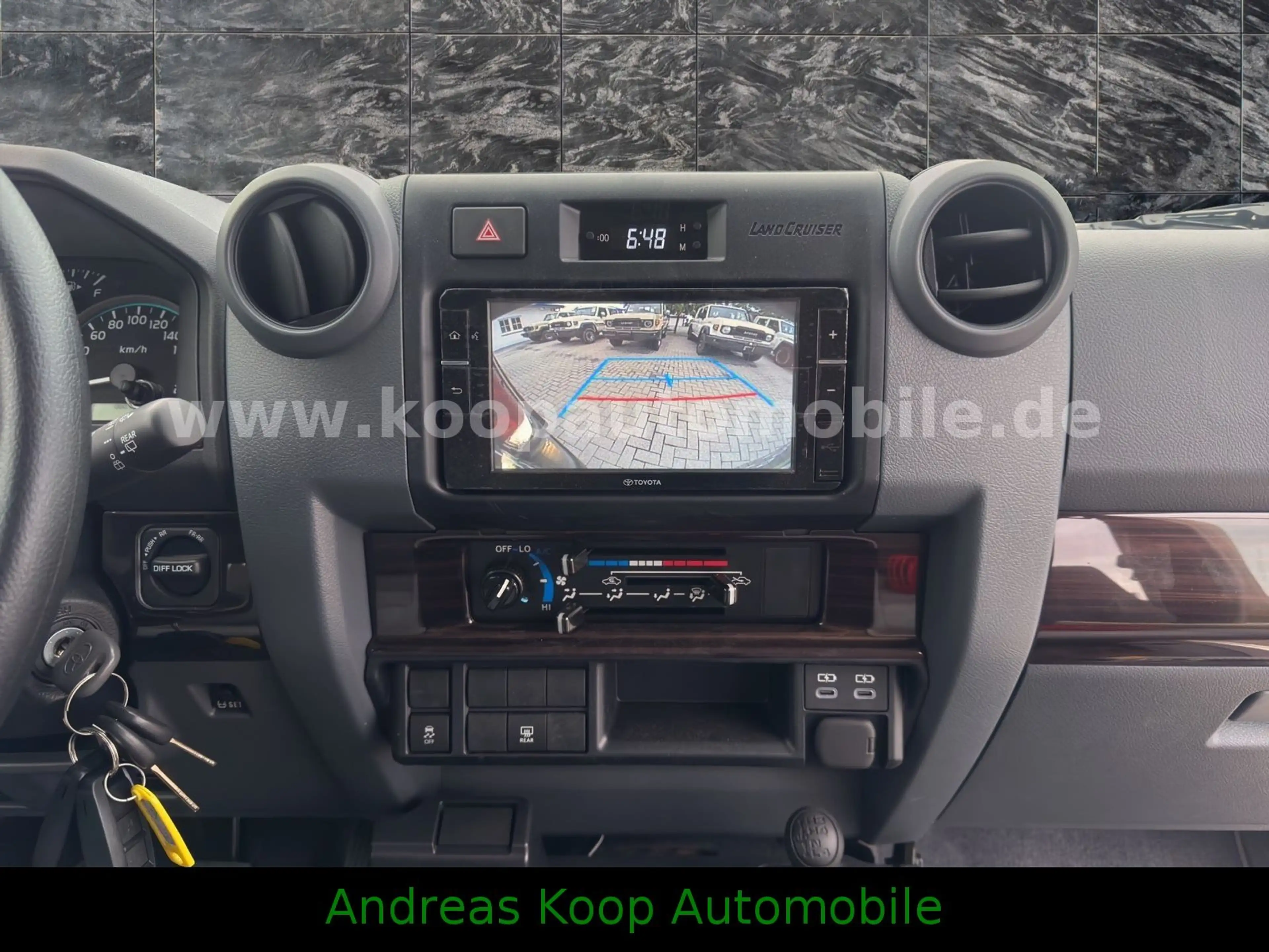Toyota Land Cruiser GRJ 76 LX-G 4,0i V6 Euro-6e SOFORT — photo 7