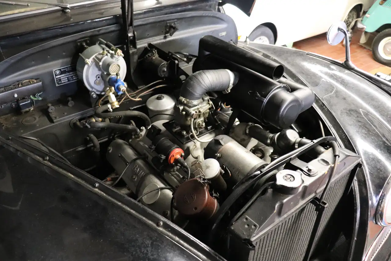 BMW V8 2600, foto 7