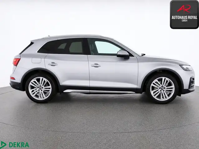 Audi Q5 view 6