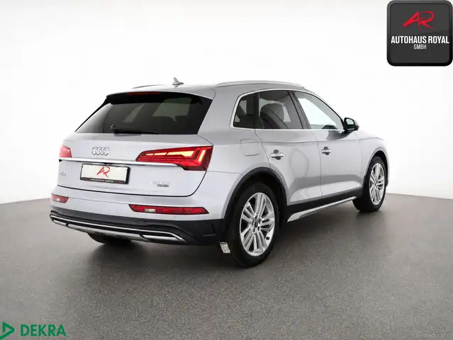 Audi Q5 view 5