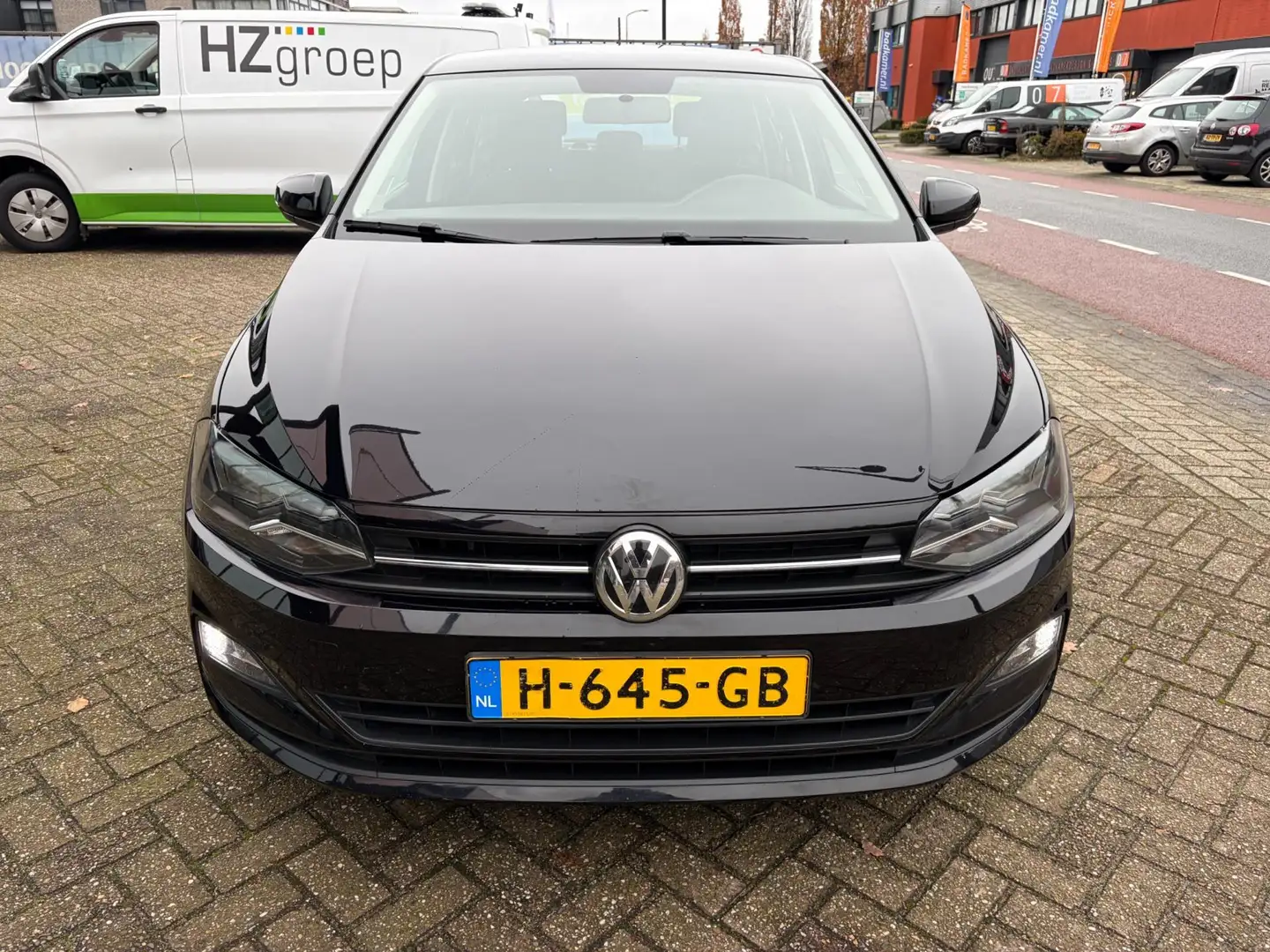 Volkswagen Polo 1.0 TSI Comfortline / Navigatie / LED / 5-drs Zwart - 2