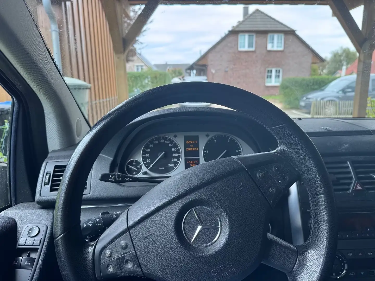 Mercedes-Benz B 180 B 180 CDI DPF Autotronic - 2