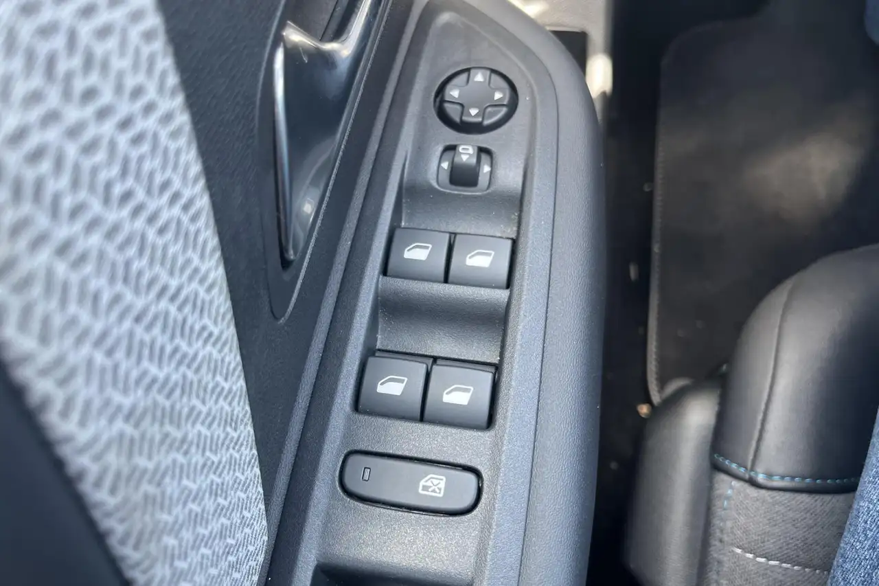Citroen C4 Berline — photo 16