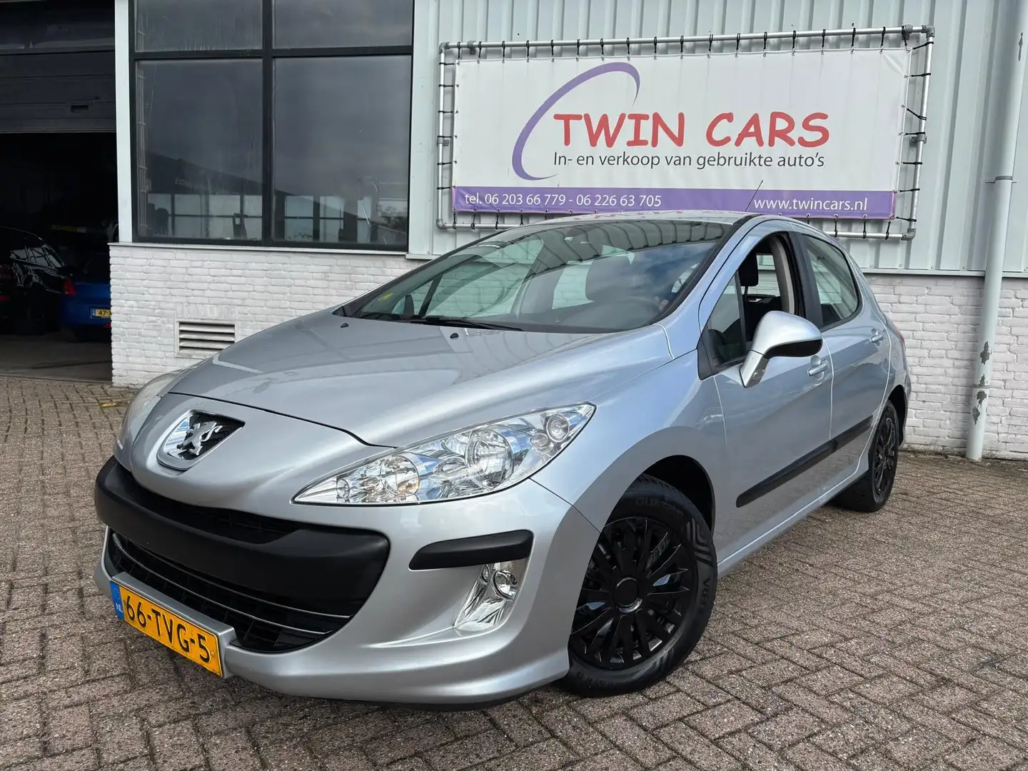 Peugeot 308 1.6 VTi XS 5DRS AIRCO Grijs - 2