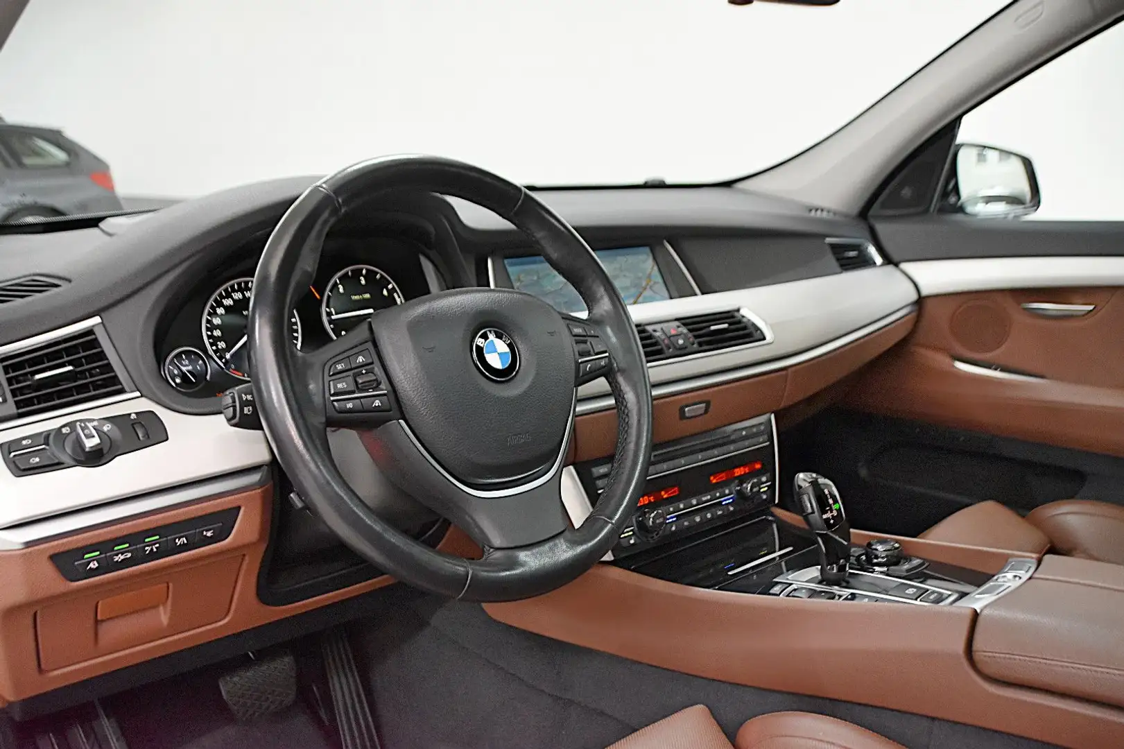 BMW 530 530D XDRIVE GRAN TURISMO*AUS 2 HAND* Schwarz - 2