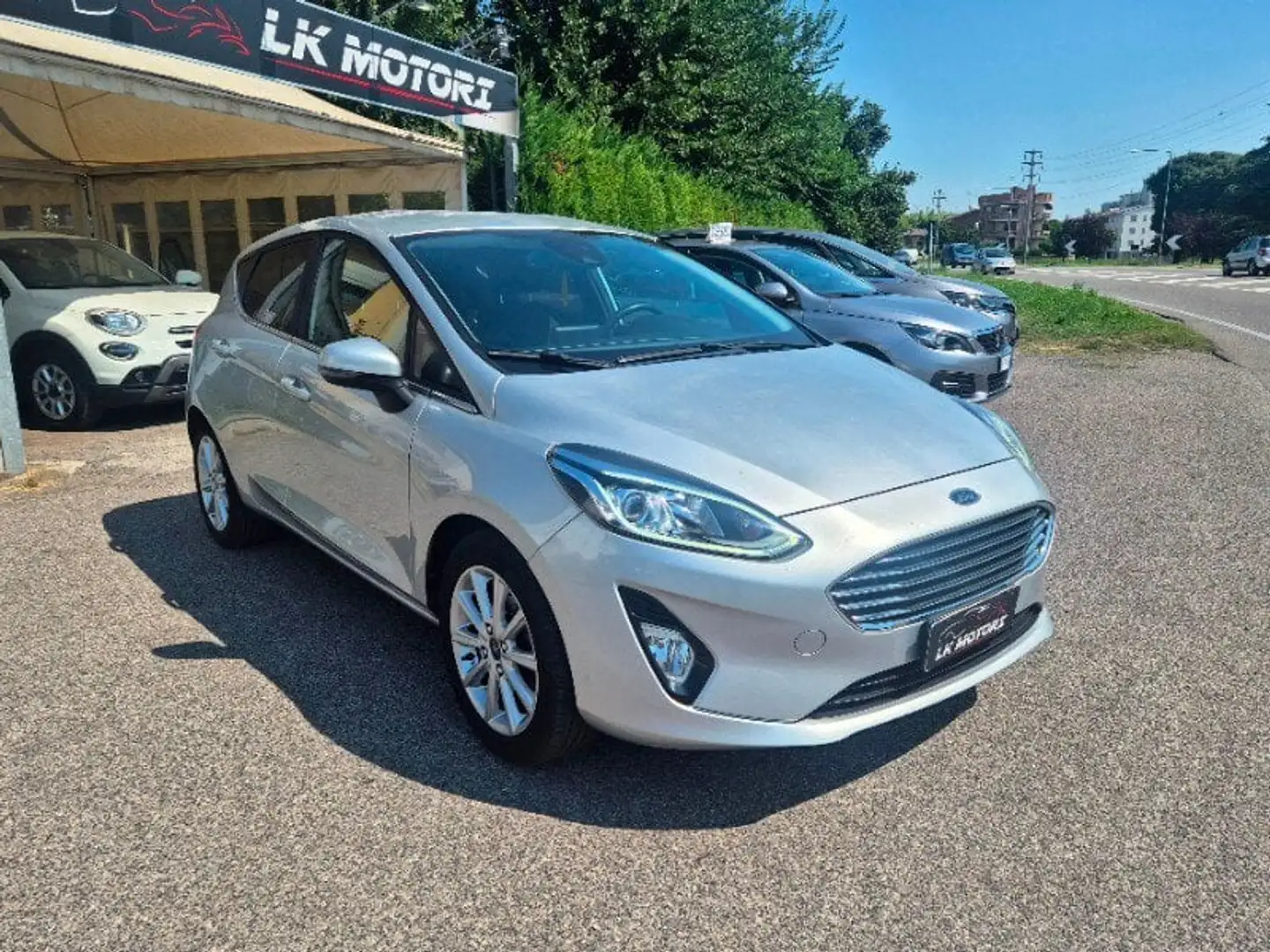 Ford Fiesta Fiesta 1.5 EcoBlue 5 porte Titanium Gris - 2