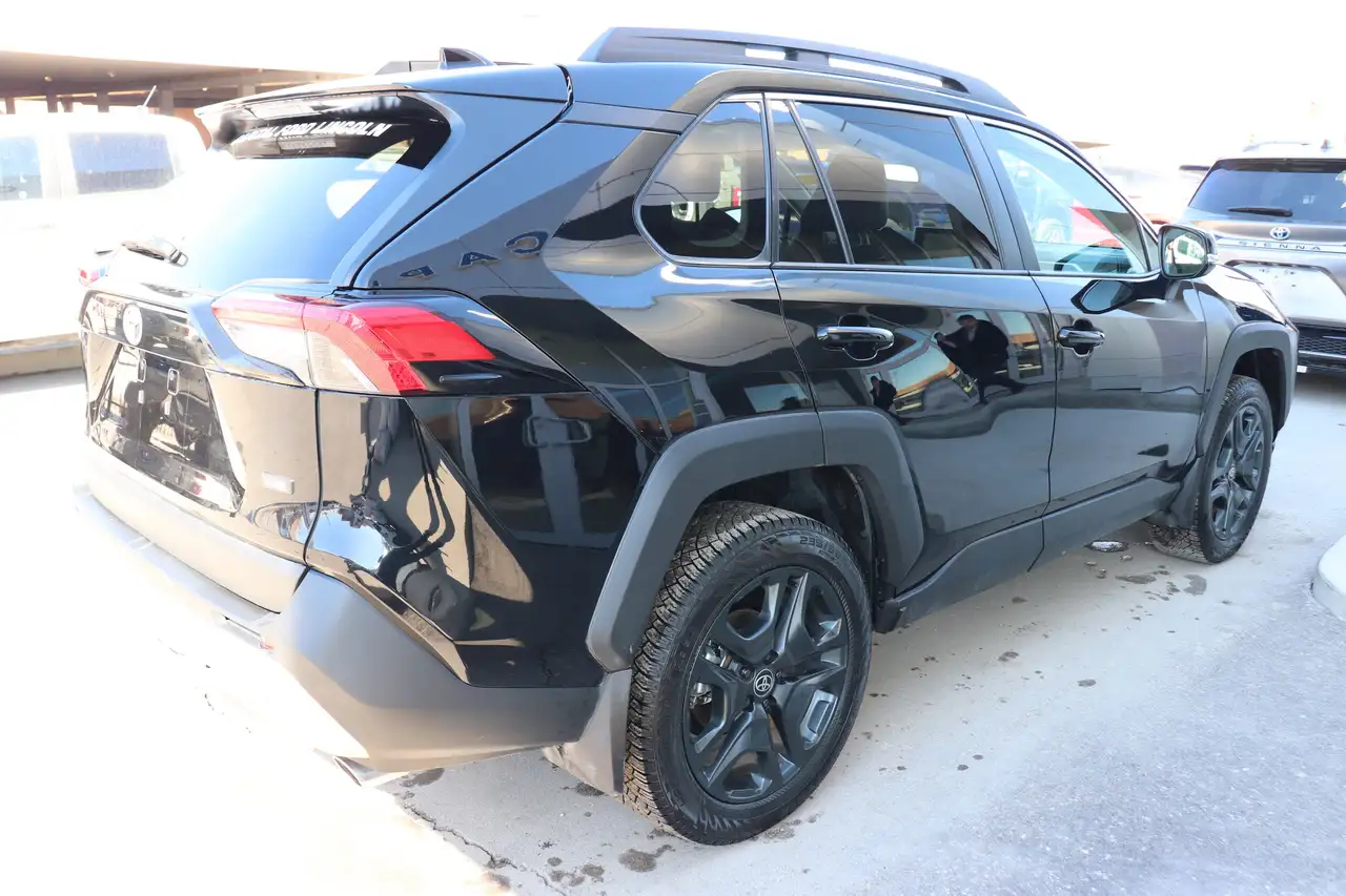 Toyota RAV 4 снимка Toyota RAV 4