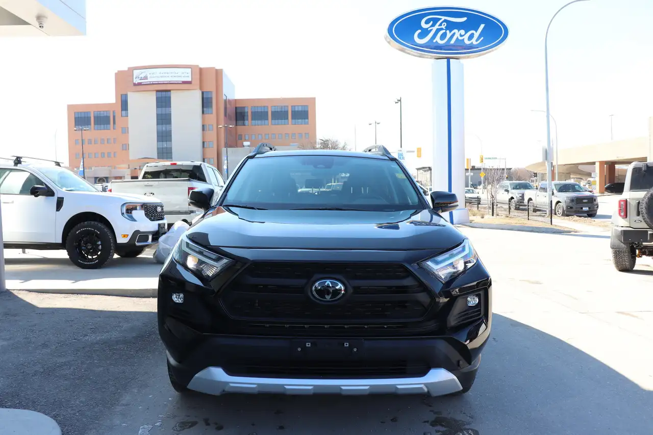 Toyota RAV 4 снимка Toyota RAV 4
