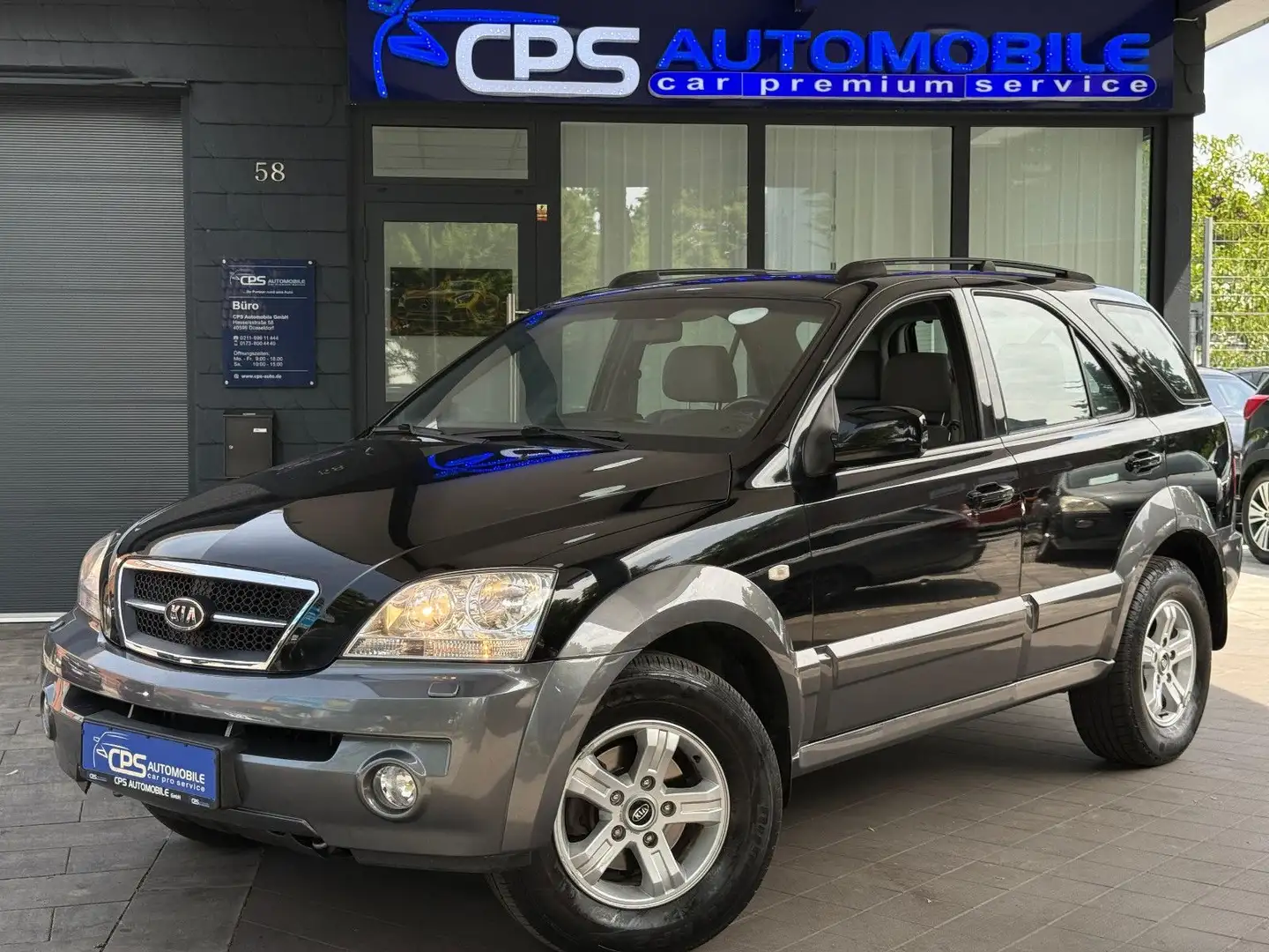 Kia Sorento 2.5 CRDi | 1 Hand | TÜV | Allrad | Auto Schwarz - 1