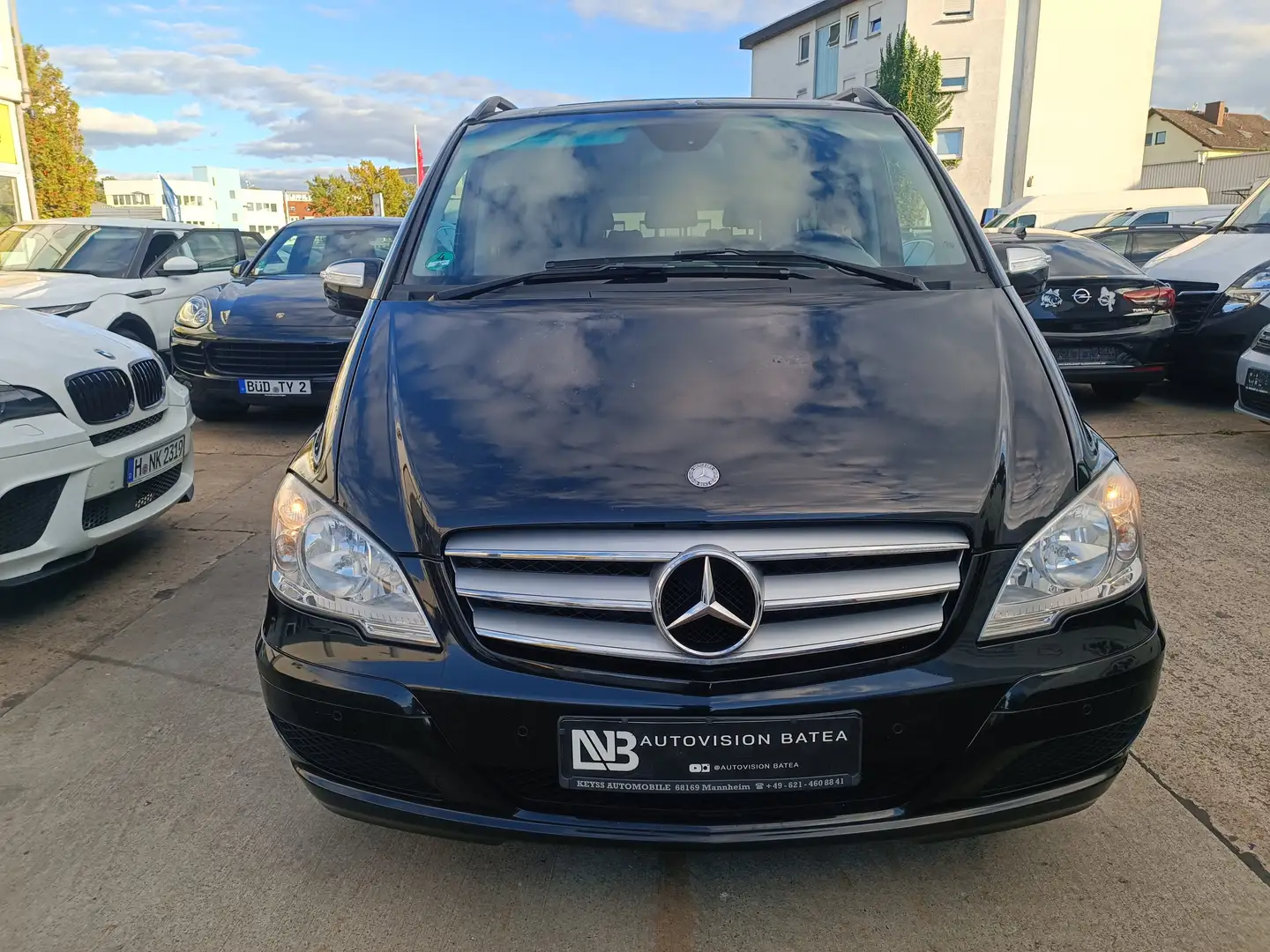 Mercedes-Benz Viano Viano 2.2 CDI DPF lang Automatik,Leder,2xKlima,AHK Noir - 2