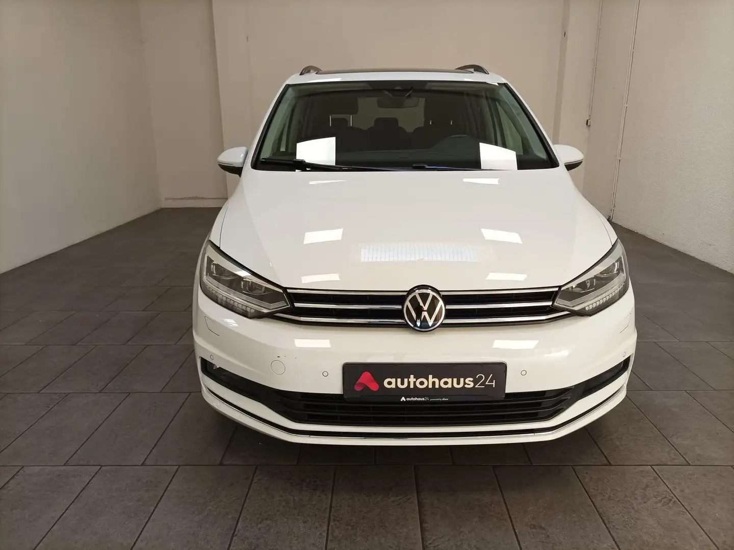 Volkswagen Touran 1.5 TSI Highline 7Sitze|Navi|Pano|DAB| Fehér - 2