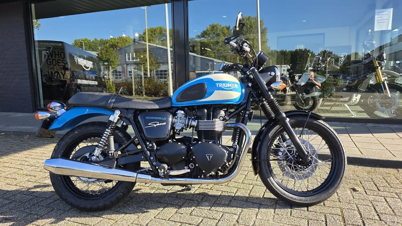 Triumph Bonneville T100