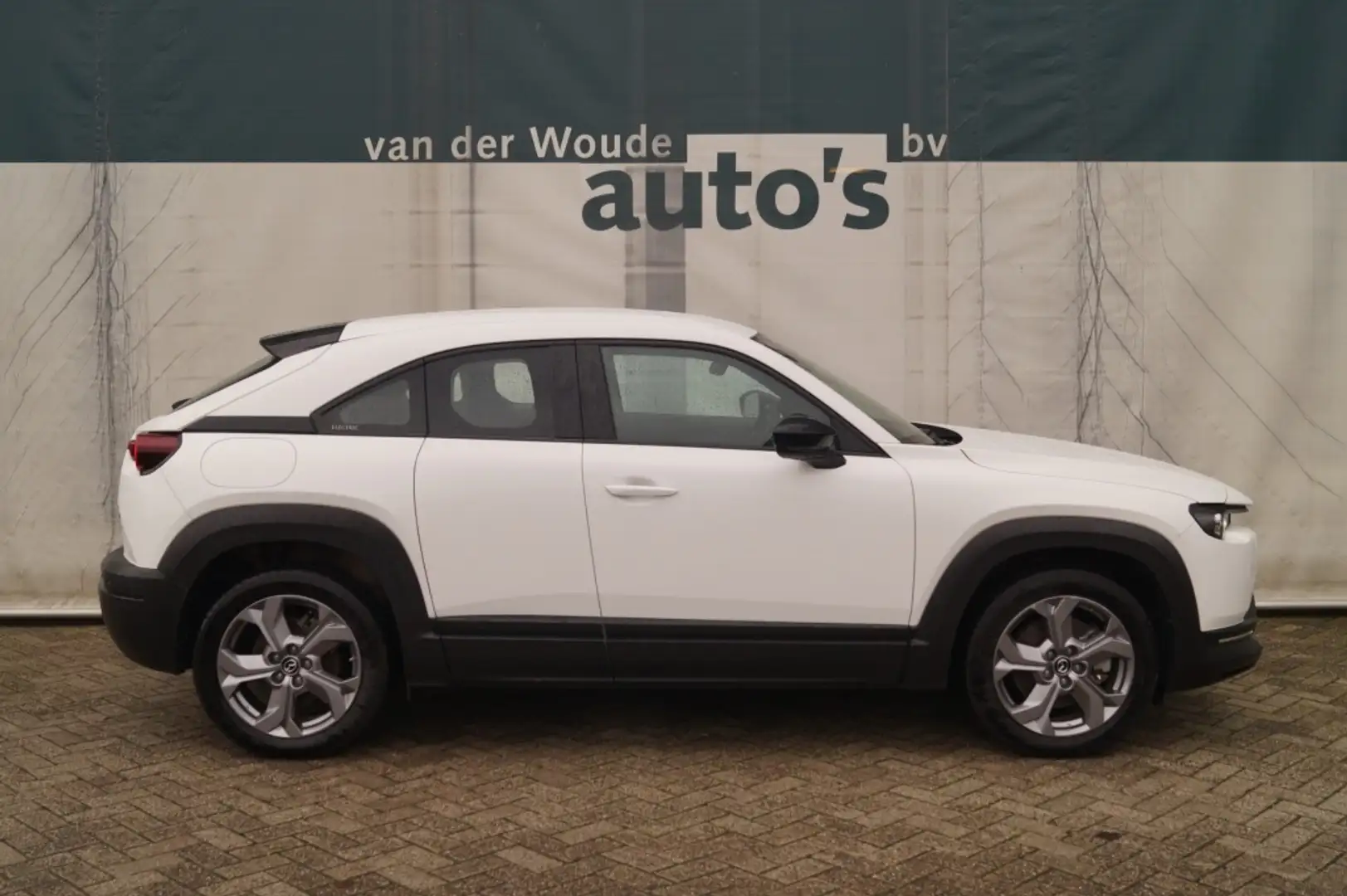 Mazda MX-30 e-SkyActiv 145pk 36kWh -NAVI-AIRCO-CAM-94%SOH- Blanc - 2