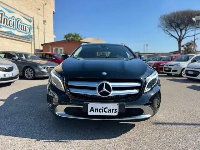 Mercedes-Benz GLA 220 GLA 220 d Automatic 4Matic Sport
