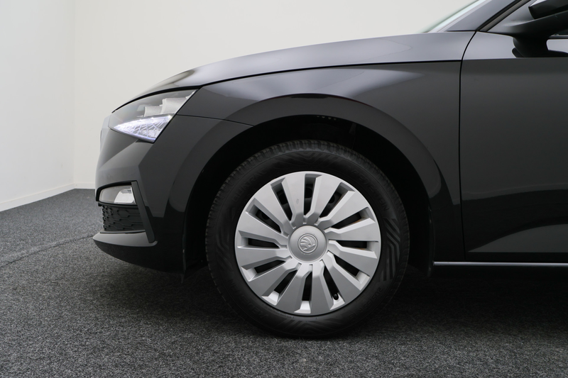 Skoda Scala 1.0 TSI Active LED, Airco, Lane Assist, Bluetooth — photo 22