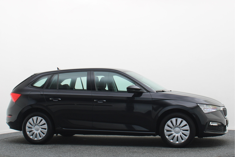 Skoda Scala 1.0 TSI Active LED, Airco, Lane Assist, Bluetooth — photo 19