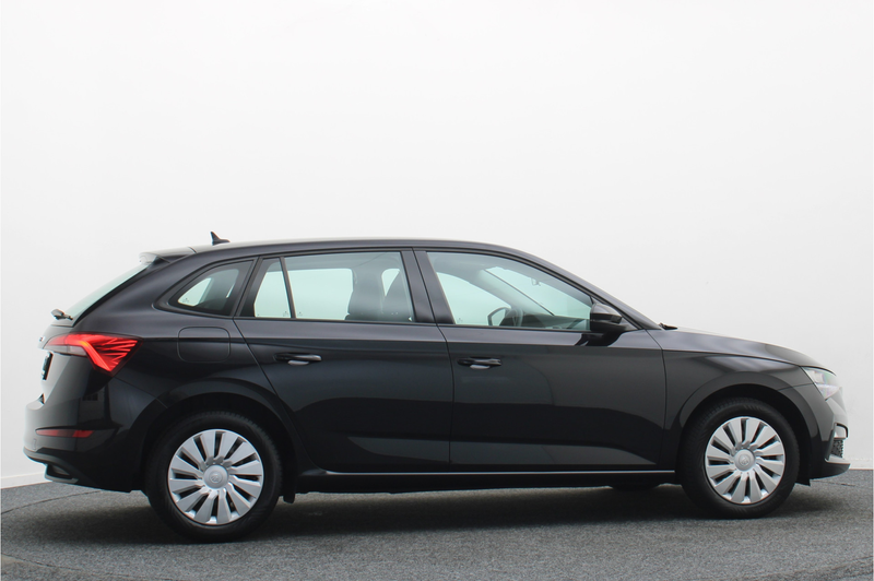 Skoda Scala 1.0 TSI Active LED, Airco, Lane Assist, Bluetooth — photo 8