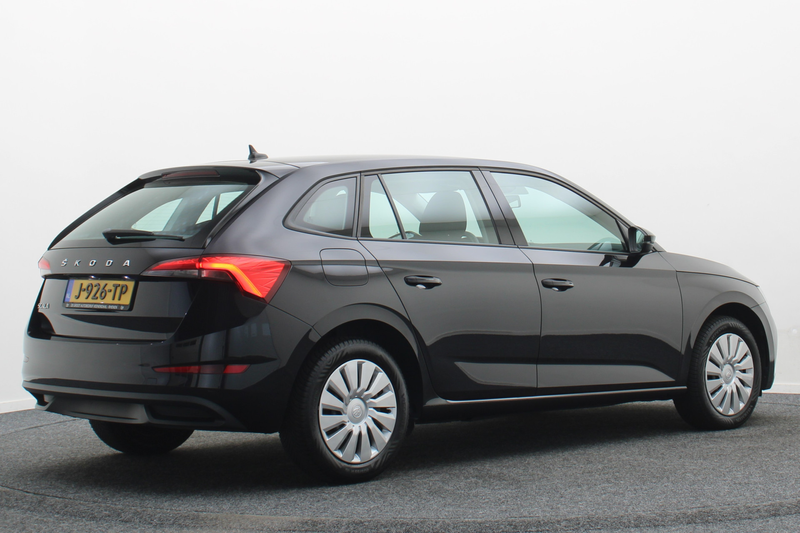 Skoda Scala 1.0 TSI Active LED, Airco, Lane Assist, Bluetooth — photo 18