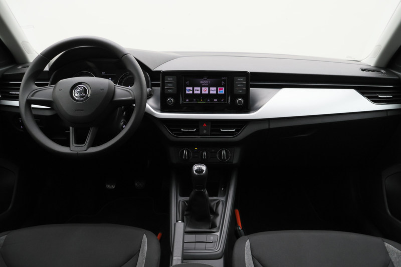 Skoda Scala 1.0 TSI Active LED, Airco, Lane Assist, Bluetooth — photo 2