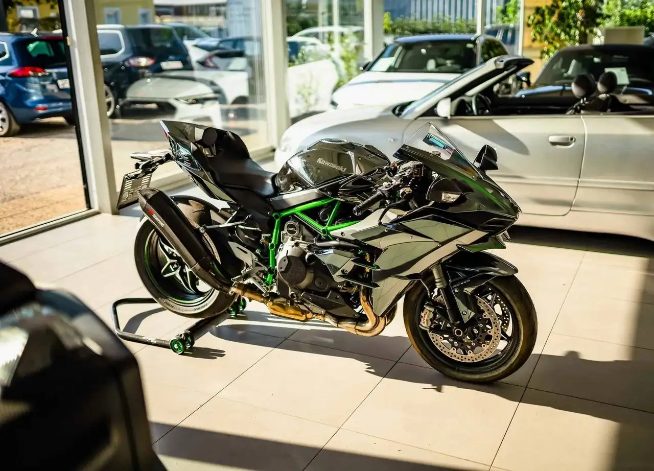 Kawasaki Ninja H2