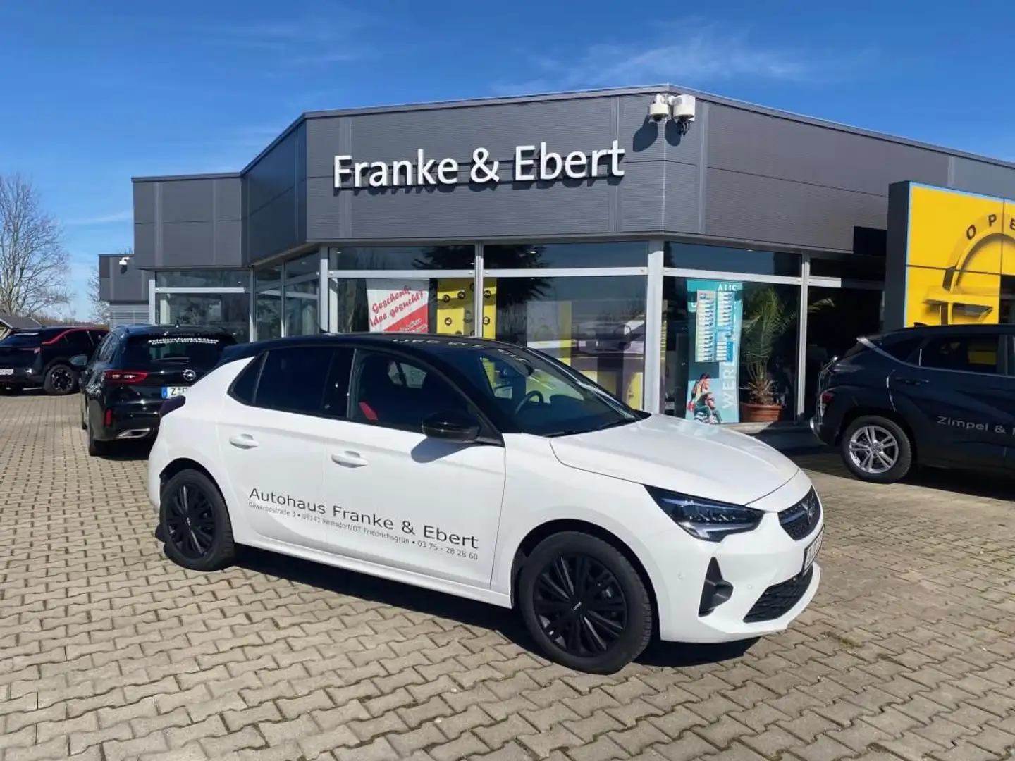 Opel Corsa -e Tempomat+ Kamera+SHZ+LRH+LED Weiß - 1