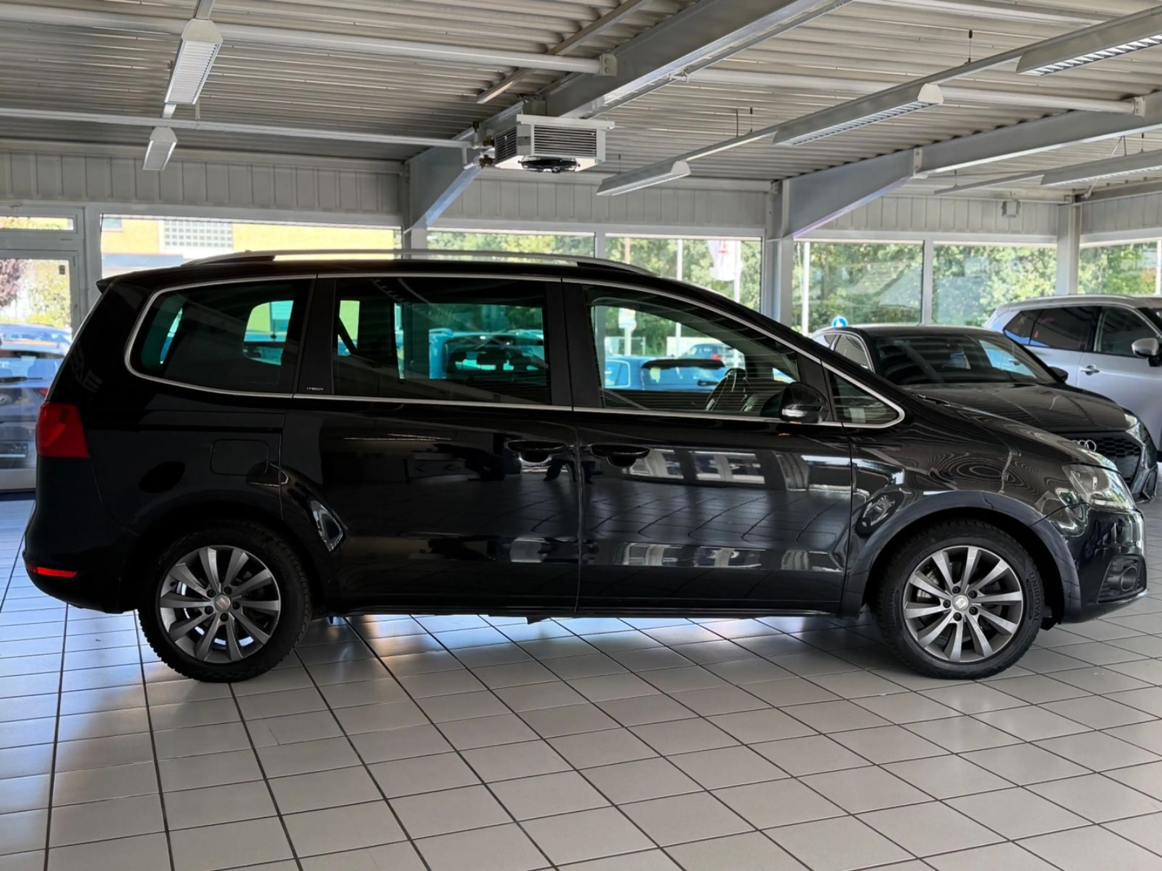 SEAT Alhambra I-Tech — photo 10