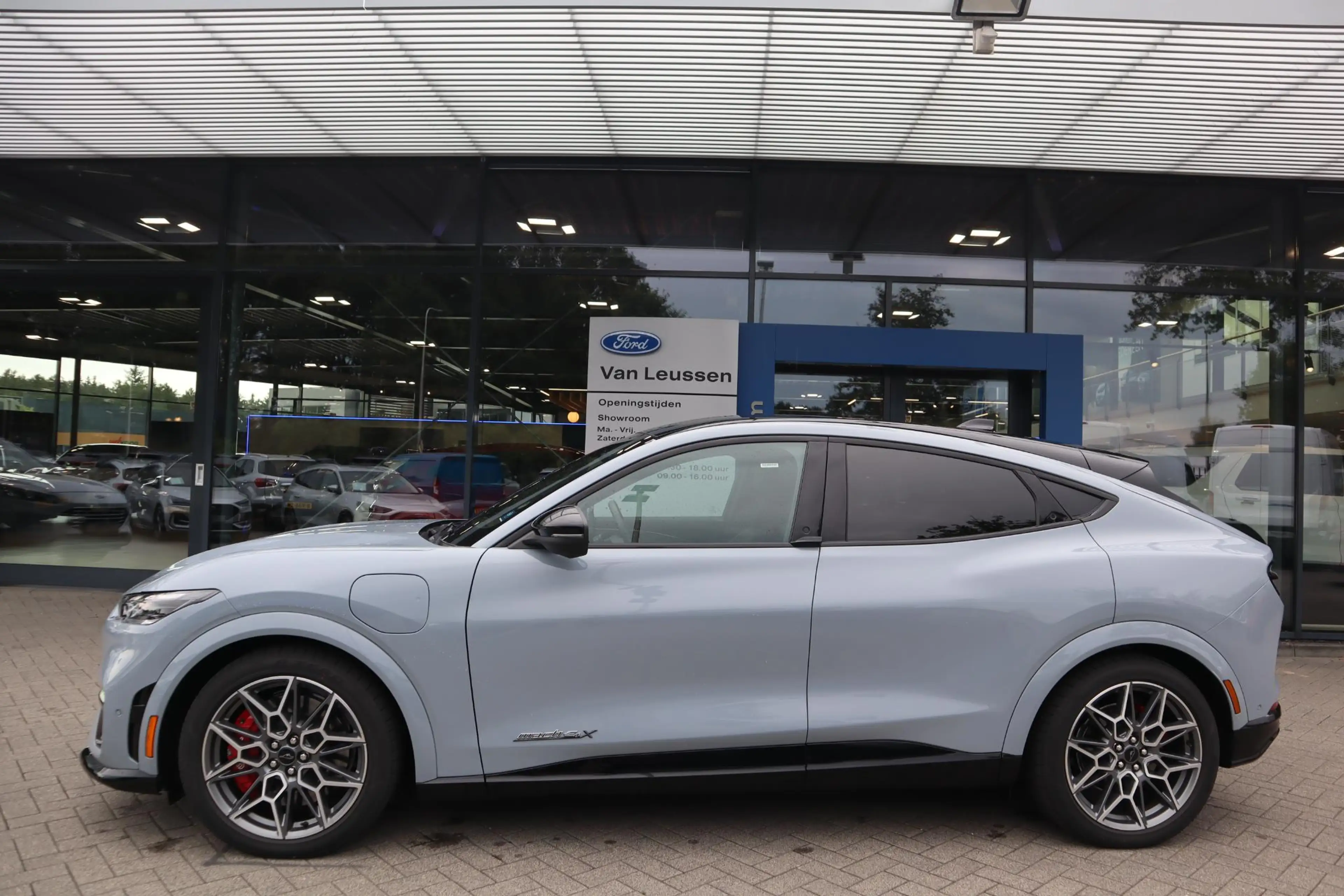 Ford Mustang Mach-E GT EXTENDED AWD 98KWH 487PK FABRIEKSAUTO!! B&O HAL — photo 2