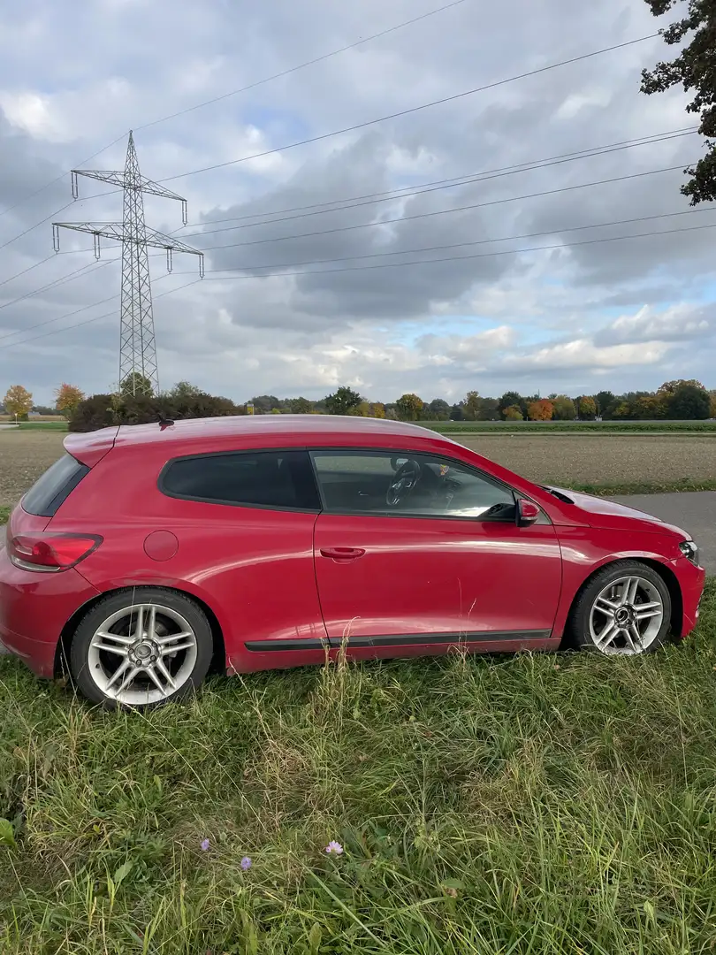 Volkswagen Scirocco 1.4 TSI 118 kW Rot - 2