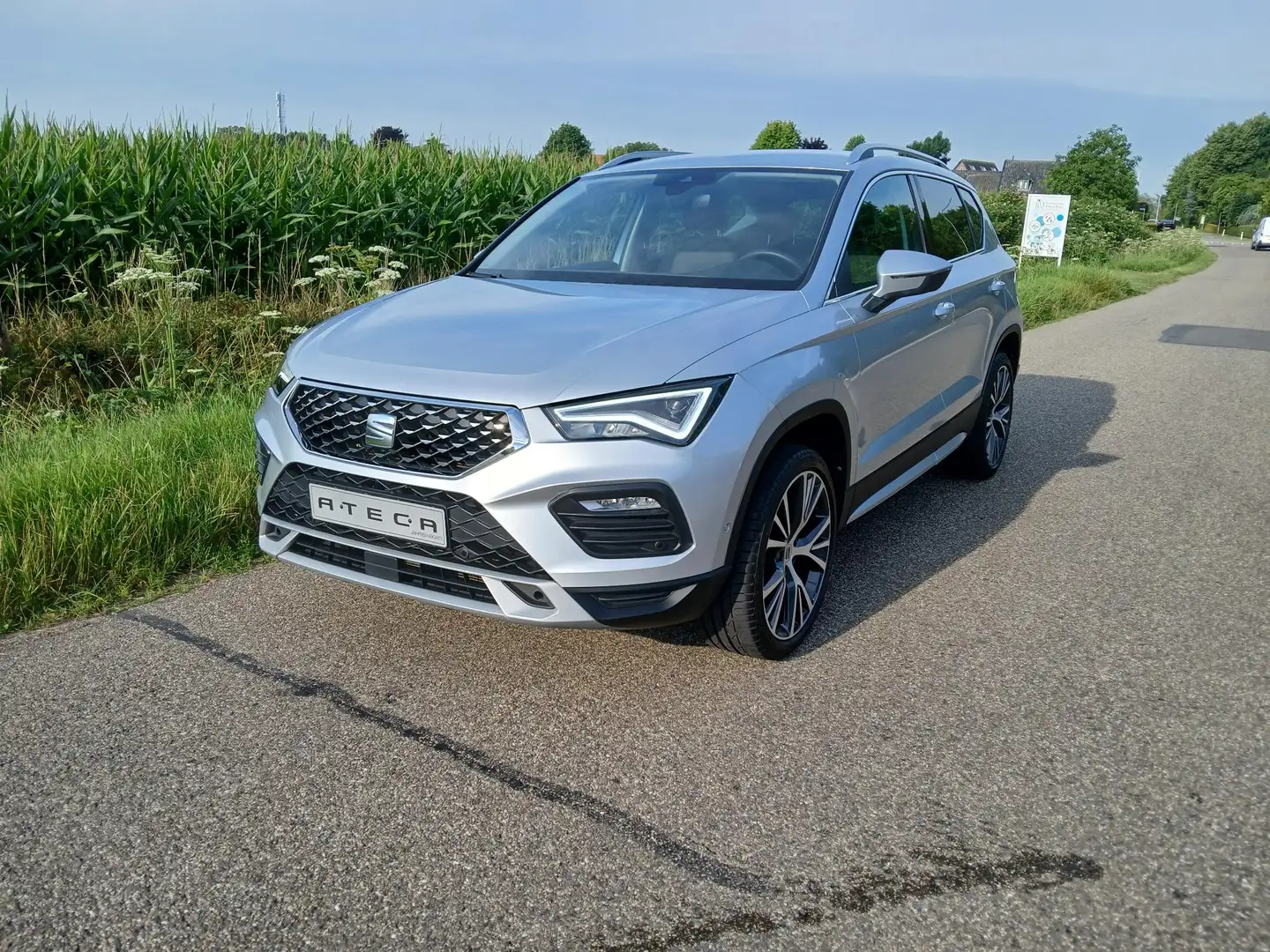 SEAT Ateca 1.5 TSI Xperience Business Intense DSG-7 + 19 inch Argent - 2